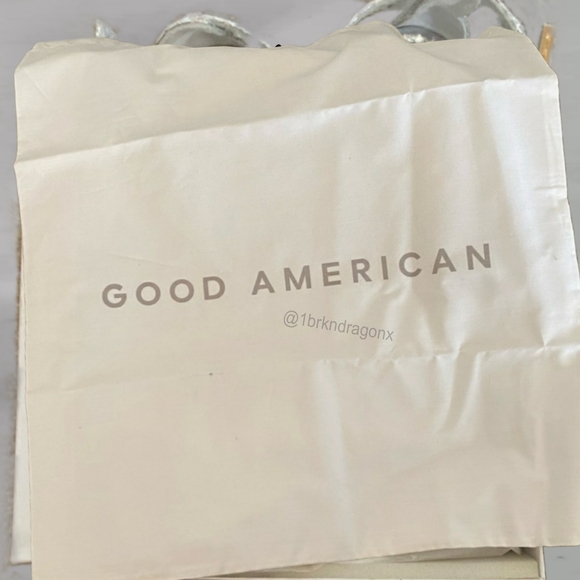 NWT Metallic Snake Platforms Open Toe Silver Block Heel Sandals Ankle Strap Lock - Picture 10 of 16